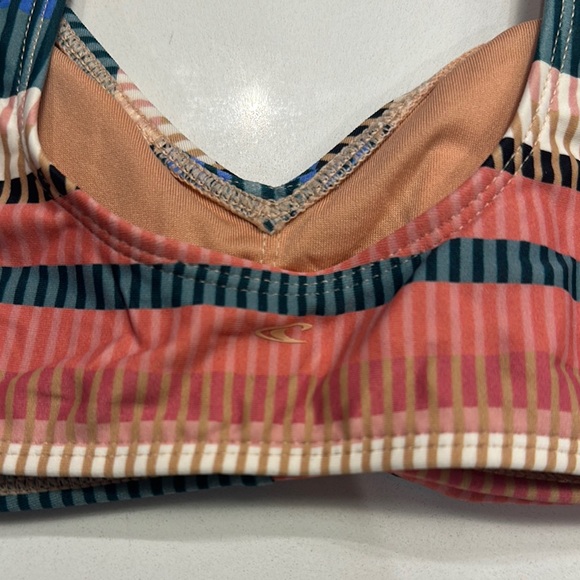 Striped Bikini Set with Knotted Straps - Picture 4 of 7